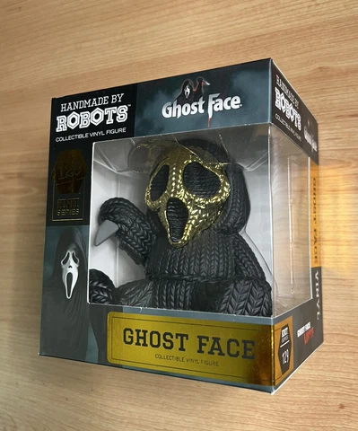Handmade By Robots Scream Ghost Face Gold Mask 129 Knit Series Vinyl Figure Cover