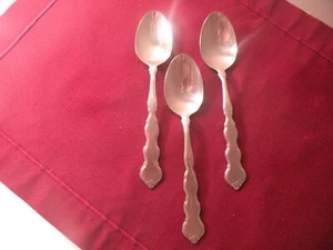 Set Of 3 Teaspoons Oneida VALERIE Distinction Deluxe Stainless 6" - Picture 1 of 5