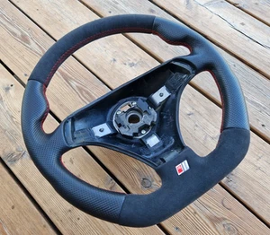 Volant CUIR NEUF Audi A4 S4 B5 80 A6 S6 4B A8 S8 D2 S-Line FLAT BOTTOM - Picture 1 of 14