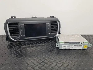 Peugeot Expert MK3 (PH1) 2018 SAT Navigation Head Unit mit Bildschirm 9822730380 - Bild 1 von 22