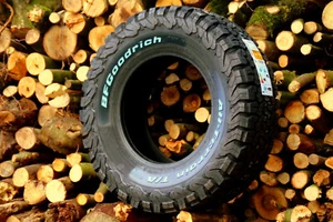 4x 235/75 R15 104/101S BF GOODRICH ALL TERRAIN K/O2 AT OFFROAD REIFEN M+S NEU ◄ - Bild 1 von 12