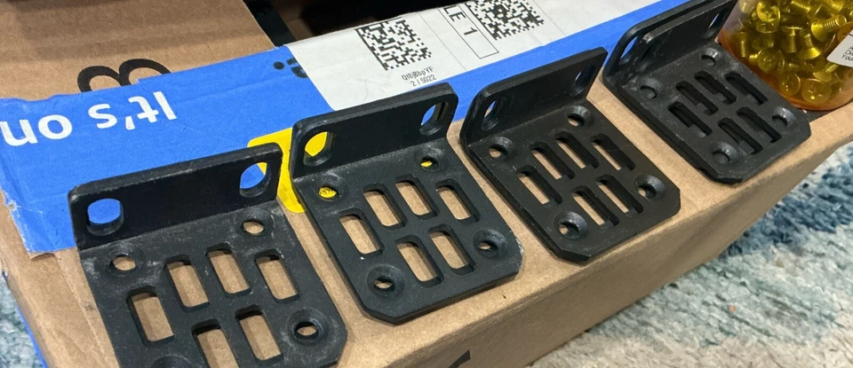 HP 5066-0850 HPE H3C Series Switch 1U Brackets - Unbranded - Comes With Screws - Image 1 of 2