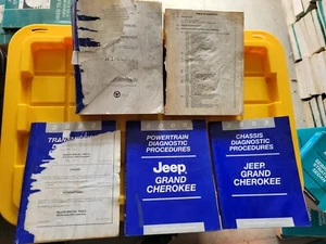 2002 JEEP GRAND CHEROKEE Service Shop Repair Workshop Manual Set - Picture 1 of 3