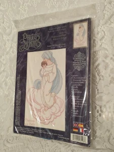 Precious Moments Counted Cross Stitch Kit Madonna Child tblaw1 - Picture 1 of 12