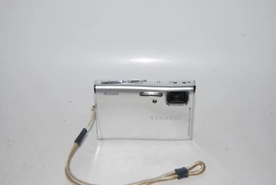 Nikon COOLPIX S50 Silver 7.2MP Digital Camera – Tested, Flawed Battery Holder - Image 1 of 4