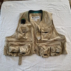 Columbia PFG Khaki Fishing Utility Vest Men's USA Size XL, Japan Size 3L - Picture 1 of 10