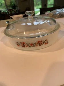FIRE KING Milk Glass PRIMROSE, ROUND 8.5" red Flowers And Cover 1 Pint # 450 - Picture 1 of 5