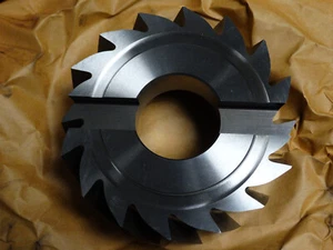 Shell Mill - LH - HSS - 5 1/2" Dia x 2 1/4" Wide x 2" Hole - Picture 1 of 3