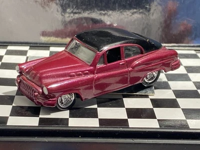 1/64 1950 BUICK 2 DOOR SEDAN PURPLE AND BLACK M25 - Image 1 of 4