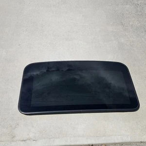 2001-2006 GMC Yukon Tahoe Suburban Sunroof Glass OEM Moon Roof - Picture 1 of 9