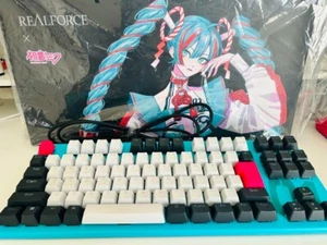 Topre REALFORCE Hatsune Miku GX1 Keyboard - Afbeelding 1 van 3