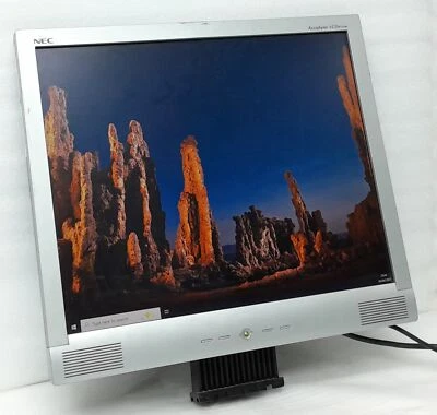 Nec  Monitor 19" Accusync Lcd91vm   VGA - Image 1 of 4