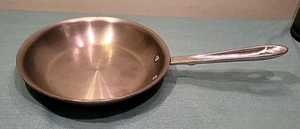 All-Clad D5 8 Zoll 5-lagig verklebte Edelstahl-Bratpfanne spülmaschinenfest - EUC - Bild 1 von 8