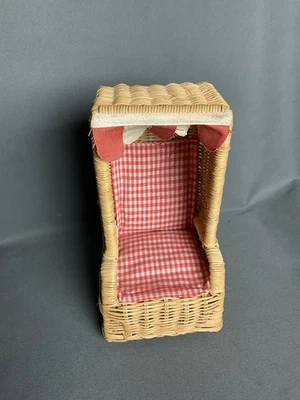 Strandkorb für Puppen Barbie Spielzeug Deko Sylt Urlaub Geschenk 🎁. Gebraucht - Bild 1 von 3