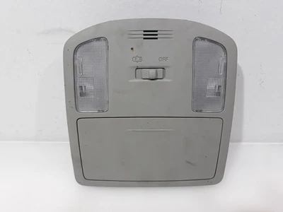 636500K690B0 LUZ INTERIOR / 636500K690B0 / 1512589 PARA TOYOTA HILUX VIII PICK- Foto 1 de 4