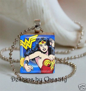 Collar Mujer Maravilla Arte Alterado Dije Colgante Superhéroe Niña Poder - Imagen 1 de 1