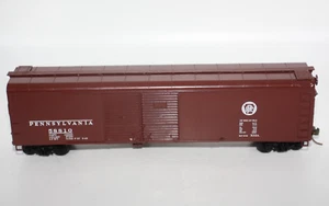 Bowser HO 50' Round Roof Box Car Pennsylvania Railroad PRR #58810 - Built - Picture 1 of 12