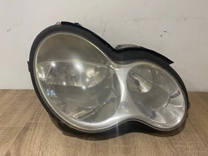 FARO BERLINA MERCEDES CLASE C C200 O/S LADO CONDUCTOR/LADO DERECHO A2038203461 - Imagen 1 de 2