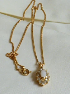 COLLAR COLGANTE DE ÓPALO Y DIAMANTES DE IMITACIÓN CRISTAL ÓPALO DORADO DE 18"L - Imagen 1 de 8