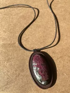 Genuine Eudialyte Natural Stone Pendant Necklace Leather Setting. Rare. - Picture 1 of 15