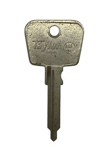 Taylor A81M Key Blank -  Porsche 911 912 914 930 993 -  1970-98 - Picture 1 of 7
