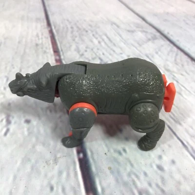 Figura de juguete de rinox Transformer Beast Wars Hasbro Takara 1996 - 3,25" de largo de colección Foto 1 de 4