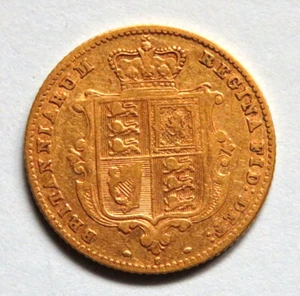 Australia. 1871 Sydney - Half Sovereign.. aVF/F+ - Trace Lustre - Picture 1 of 4