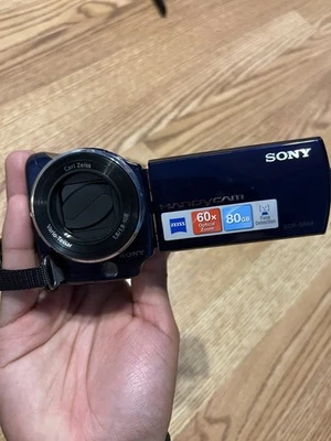 Sony Handycam DCR-SR68 Dark Blue 80 GB HDD - Image 1 of 4