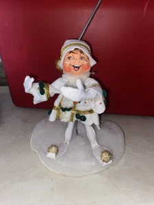 Annalee elegante weiße Elfe 9 Zoll Weihnachtspuppe - Bild 1 von 3