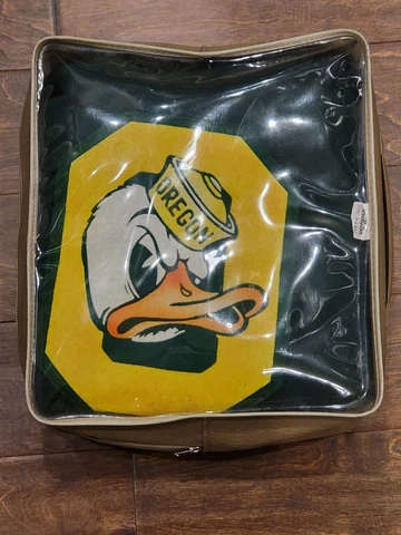 Vintage Oregon Ducks Pendleton Blanket Cover