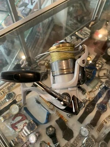 SHIMANO STRADIC (6000FJ) SPINNING REEL IN WHITE / AERO WRAP II - AU STOCK - Picture 1 of 12