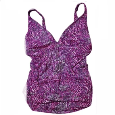 Tankini Amnistía Haze Título Nueve Foto 1 de 4