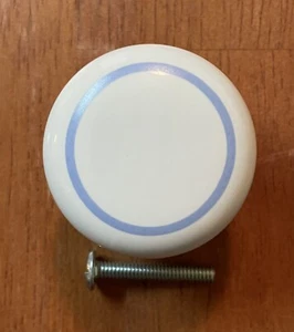 Amerock Knöpfe weiß mit blauem Ring 4er Pack - Bild 1 von 3