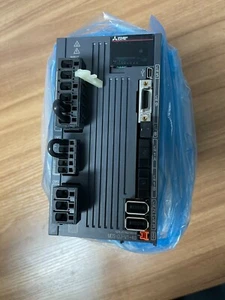 Mitsubishi Servo Drive / Amplifier / Spindle Drive  /Power  Supply MDS-DJ-V1-40 - Picture 1 of 3
