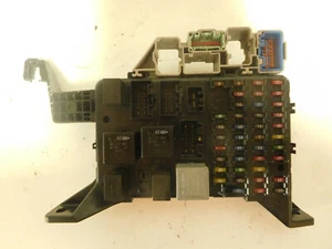 2002 Jaguar X-TYPE Left Front Fuse Box Assembly 1X43-14A073-AF - Picture 1 of 10