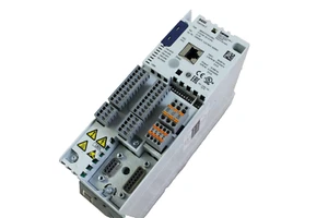 Lenze 8400 TopLine C E84AVTCE5512SX0 0,55 KW Frequenzumrichter - Bild 1 von 4