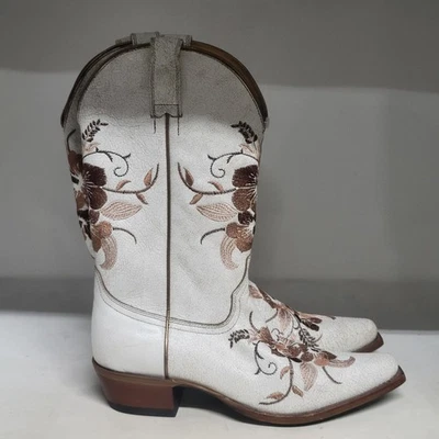 Shyanne Sloane Western Boot White Womens Size 9M - Image 1 of 4