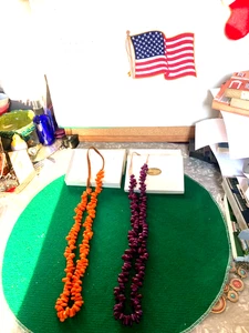 CORN JEWELRY 60'S VINTAGE NECKLACE'S SET OF 2 PURPLE & ORANGE 16" - Picture 1 of 3