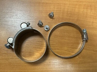 Abrazaderas de escape Harley Davidson V Rod Muscle Night Kesstech Foto 1 de 2