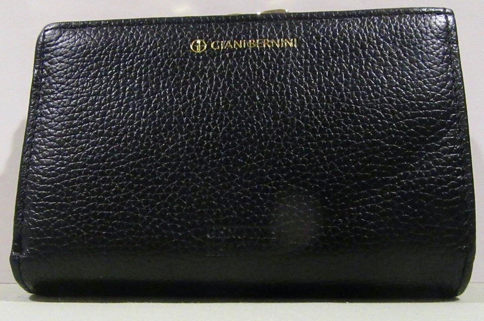 Cartera Giani Bernini 5" x 3 1/2" de cuero genuino para dama Foto 1 de 4