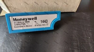 Honeywell - ST7800A1088 Purge Timer, 4 mins A1443 - Picture 1 of 7