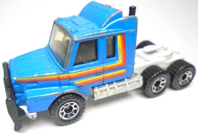 1985 MATCHBOX SCANIA T142 BLUE 1:90 DIECAST 3" SEMI TRACTOR CAB RAINBOW STRIPES - Image 1 of 4