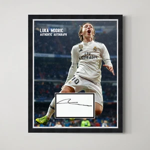 Luka Modric - Real Madrid Mittelfeldspieler original Autogramm gerahmtes Display - Bild 1 von 2