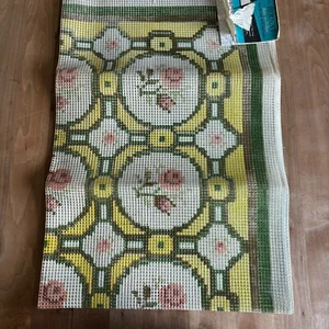 Vintage BERNAT ORIENTIAL ROSE #3452 No-Frame Latch Hook Rug PATTERN ONLY NO YARN - Picture 1 of 6