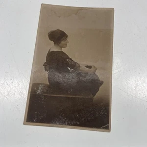 ORIGINAL VINTAGE RETRO PHOTO PORTRAIT Postcard 1800s Lady Nancy Drew Love - Picture 1 of 3