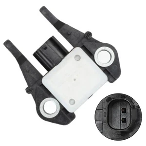 Frontkollisionssensor OE-Nummer: 89173-04010 Kunststoff- und Metallkonstruktion - Picture 1 of 7
