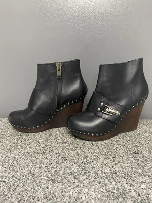 SEE by CHLOE Black Leather Ankle Boots W/Wood Wedge 2014 Buckle Studded 41 US 10 - Image 1 of 4