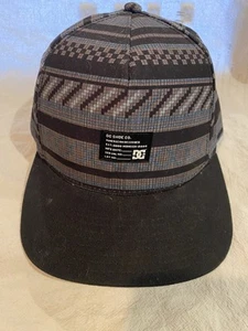DC Shoe Co All Over Print AOP Snapback Hat Adjustable Cap - Imagen 1 de 8