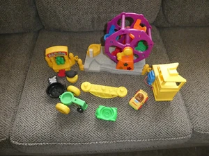 Fisher Price Little People Ruota Panoramica Musicale Circo Carnevale Playset 8 pz - Foto 1 di 4