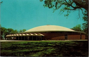 WARNER AUDITORIUM Anderson, Indiana IN Postcard - Picture 1 of 2